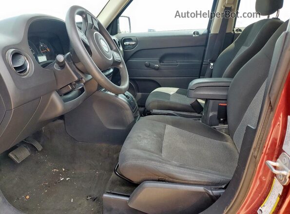 1C4NJPBA9GD562273 2016 JEEP PATRIOT Maroon Вид салону спереду
