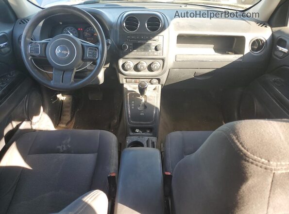 1C4NJPBAXGD812135 2016 JEEP PATRIOT Black Dashboard view