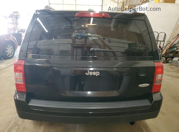 1C4NJPFB2GD609534 2016 JEEP PATRIOT Black უკანა ხედი