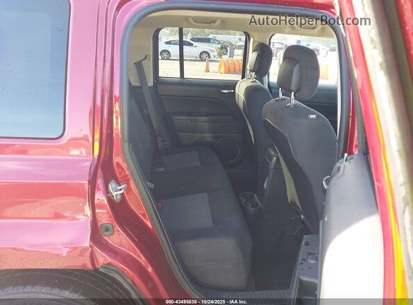 1C4NJPFB8GD562641 2016 JEEP PATRIOT Красный Вид наклейки с VIN-кодом