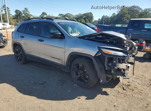 1C4PJLAB5HW578455 2017 JEEP GRAND CHER Серебряный Вид спереди