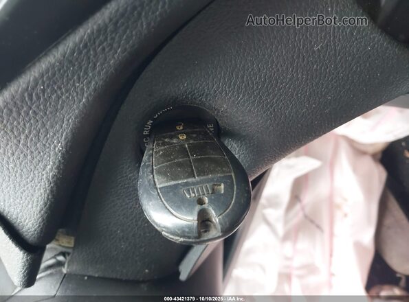 1C4PJLCB5LD653348 2020 JEEP CHEROKEE Red Вид панелі приладів