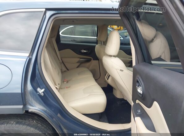 1C4PJLCB8KD444295 2019 JEEP CHEROKEE Blue Widok naklejki z numerem VIN