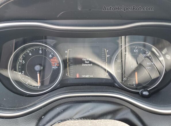 1C4PJLLB7MD164693 2021 JEEP CHEROKEE White Instrument cluster view
