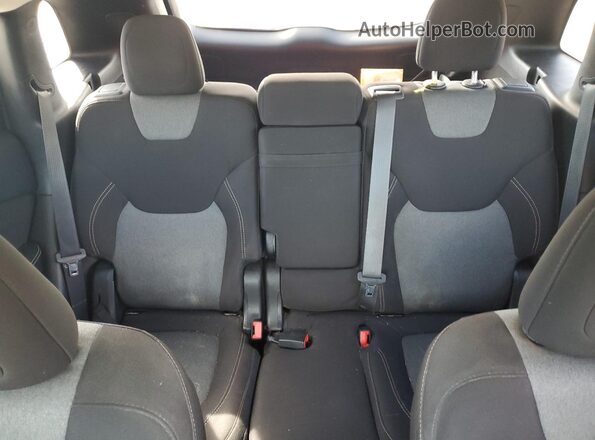 1C4PJMABXGW122228 2016 JEEP CHEROKEE Красный Вид задних сидений