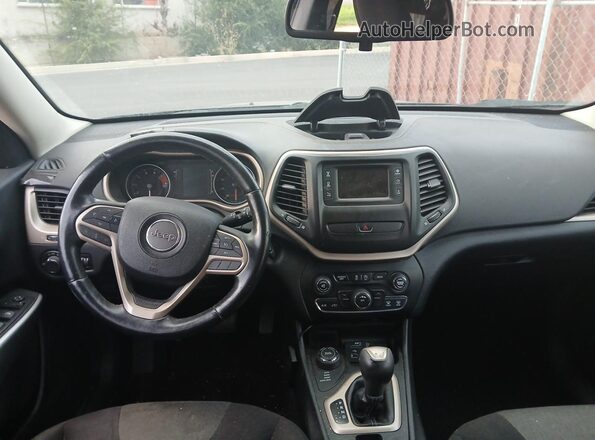 1C4PJMAS0HW568809 2017 JEEP GRAND CHER Black Հետևի նստատեղերի տեսք