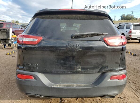 1C4PJMAS0HW568809 2017 JEEP CHEROKEE Black Widok z tyłu