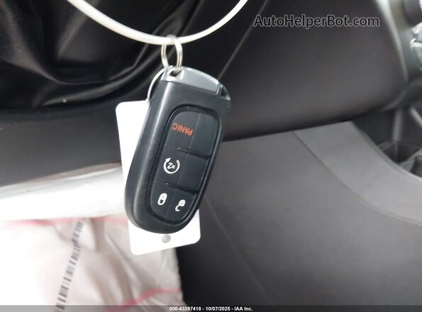 1C4PJMBX7MD125038 2021 JEEP CHEROKEE Gray Vista del salpicadero