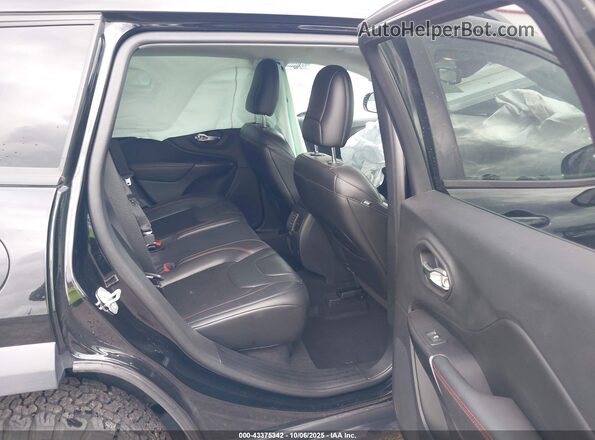 1C4PJMBX8LD609489 2020 JEEP CHEROKEE Black VIN კოდის სტიკერის ხედი