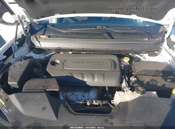 1C4PJMCB0LD634681 2020 JEEP CHEROKEE White Հետևի տեսք