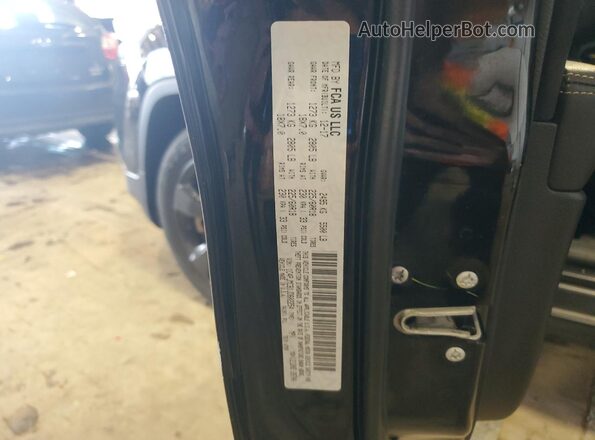 1C4PJMCB1JD602254 2018 JEEP CHEROKEE Black 