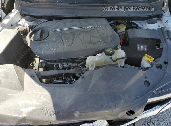 1C4PJMDX0LD573522 2020 JEEP CHEROKEE White Vista del compartimento del motor