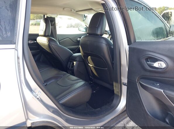 1C4PJMDX9LD588018 2020 JEEP CHEROKEE Gray Вид наклейки з VIN-кодом