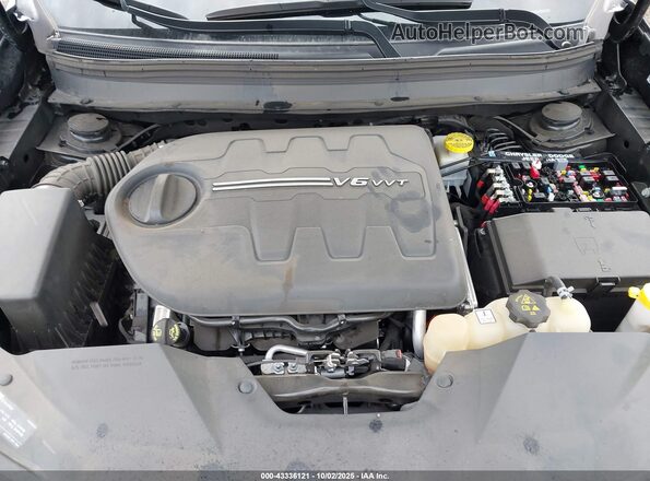 1C4PJMDX9ND525889 2022 JEEP CHEROKEE Black Հետևի տեսք