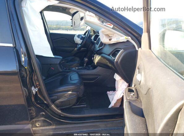 1C4PJMLB4LD602722 2020 JEEP CHEROKEE Черный Вид салона спереди