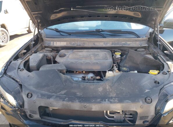 1C4PJMLB4LD602722 2020 JEEP CHEROKEE Черный Вид сзади