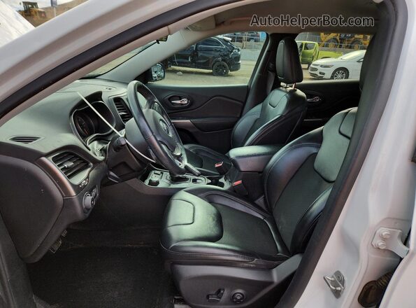 1C4PJMLX7KD446430 2019 JEEP CHEROKEE White Vista interior delantera