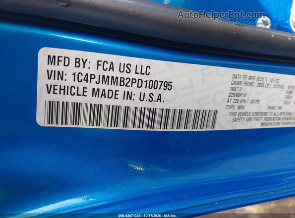 1C4PJMMB2PD100795 2023 JEEP CHEROKEE Blue Շարժիչի բաժամունքի տեսք