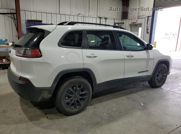 1C4PJMMB4PD112284 2023 JEEP CHEROKEE White Rear right