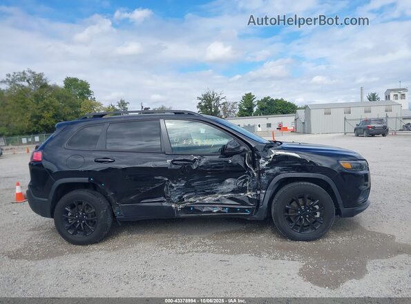 1C4PJMMB4PD115038 2023 JEEP CHEROKEE Black Սալոնի հետևի տեսք