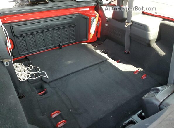1C4PJXAN2SW545261 2025 JEEP WRANGLER Red უკანა სალონის ხედი