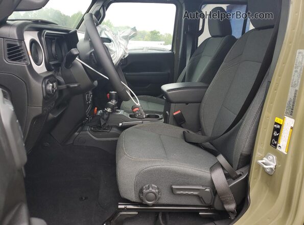 1C4PJXDG5SW563914 2025 JEEP WRANGLER Green Vista interior delantera