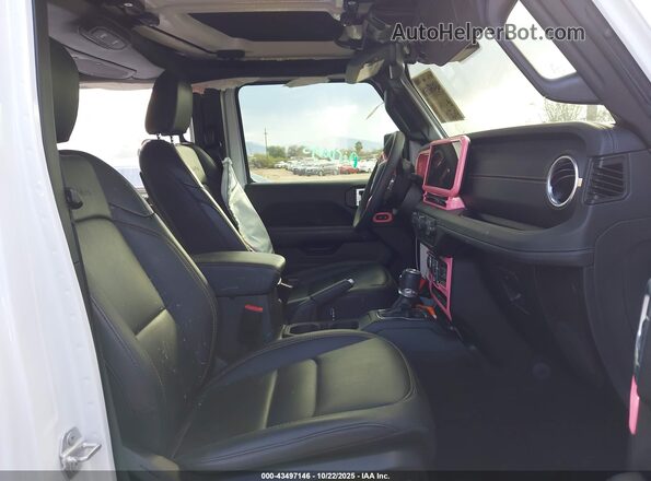 1C4PJXEN3RW114464 2024 JEEP WRANGLER Белый Вид салона спереди