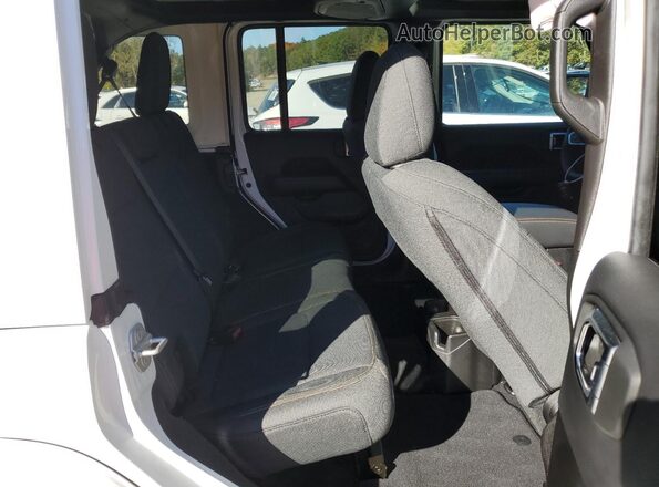 1C4PJXEN8SW606557 2025 JEEP WRANGLER White Vista interior trasera