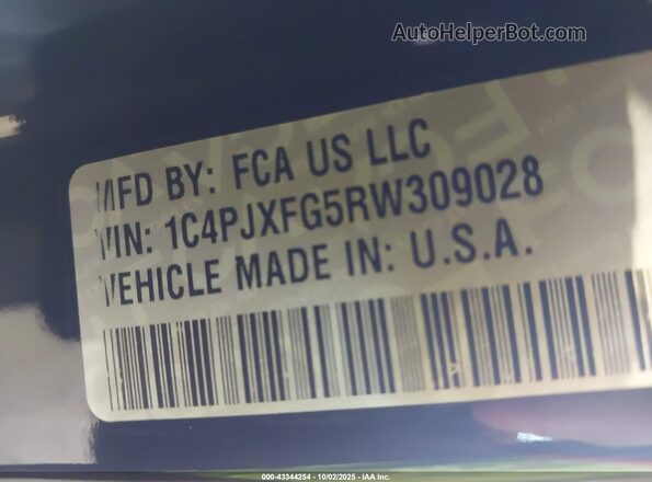 1C4PJXFG5RW309028 2024 JEEP WRANGLER Black Widok komory silnika