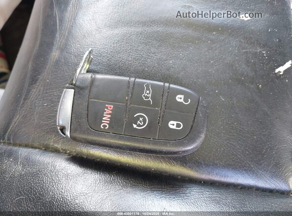 1C4RDJDG1LC252741 2020 DODGE DURANGO Black Widok deski rozdzielczej