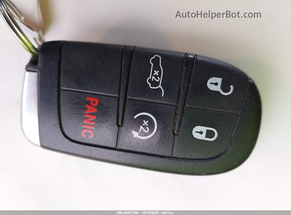 1C4RJEBG9LC127991 2020 JEEP GRAND CHEROKEE White Widok deski rozdzielczej