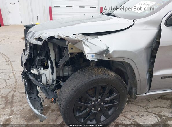 1C4RJFAG3LC312609 2020 JEEP GRAND CHEROKEE Silver Front view