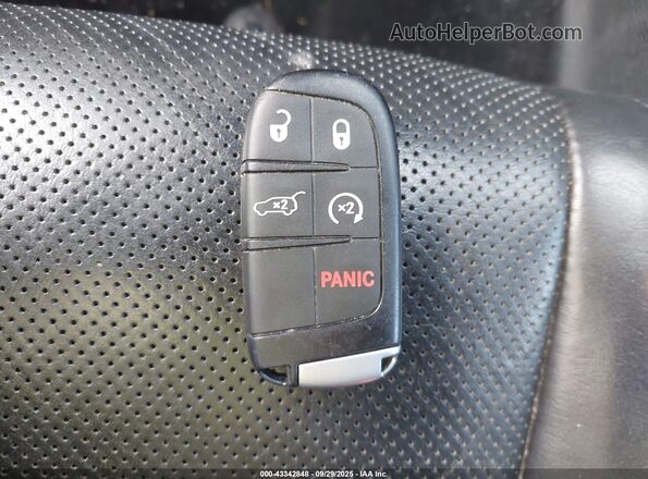 1C4RJFBG8LC172619 2020 JEEP GRAND CHEROKEE White Vista del salpicadero