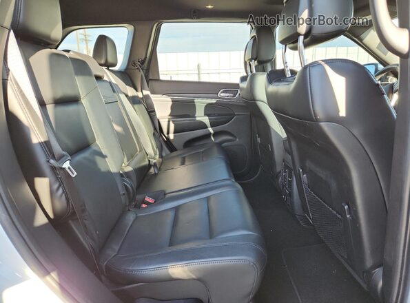 1C4RJFBG9LC176484 2020 JEEP GRAND White Rear interior view