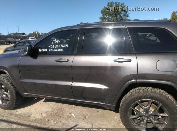 1C4RJFBGXMC745960 2021 JEEP GRAND CHEROKEE Gray Widok wnętrza 360 stopni