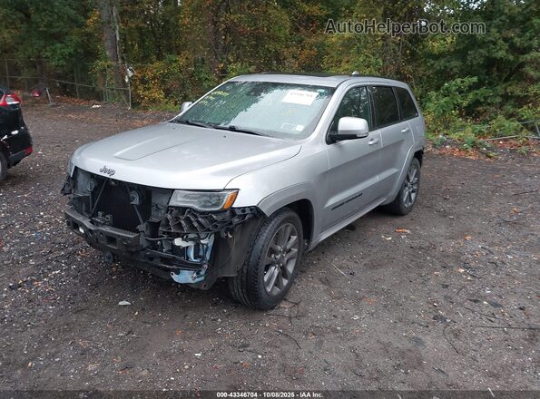 1C4RJFCGXJC298122 2018 JEEP GRAND CHEROKEE Silver 