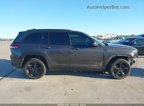 1C4RJGAG7PC648260 2023 JEEP GRAND CHEROKEE Gray უკანა სალონის ხედი