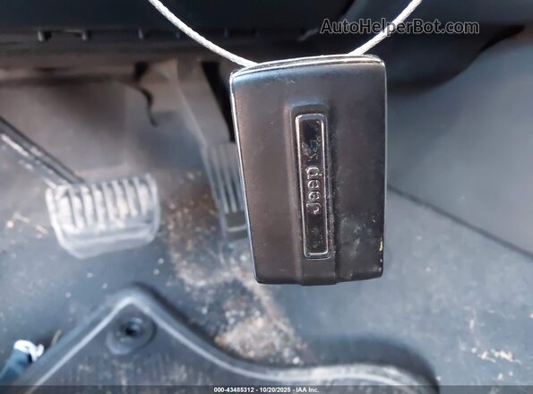 1C4RJHAG2PC621845 2023 JEEP GRAND CHEROKEE Gray Widok deski rozdzielczej