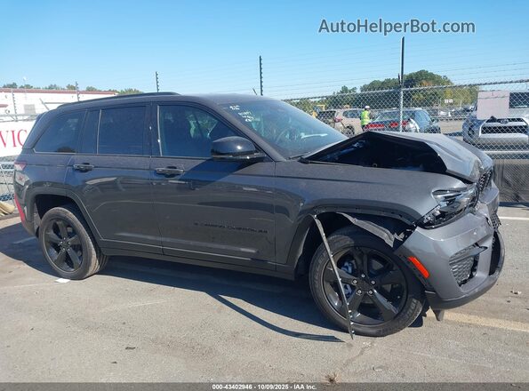 1C4RJHAG2SC302857 2025 JEEP GRAND CHEROKEE Gray Rear interior view