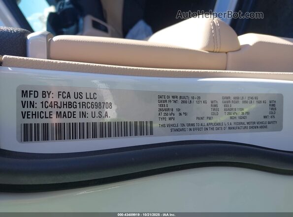 1C4RJHBG1RC698708 2024 JEEP GRAND CHEROKEE White Engine compartment view