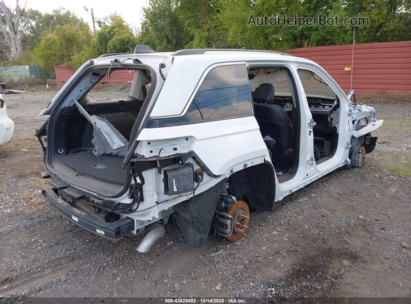 1C4RJHBG5PC523651 2023 JEEP GRAND CHEROKEE Белый Задняя правая четверть