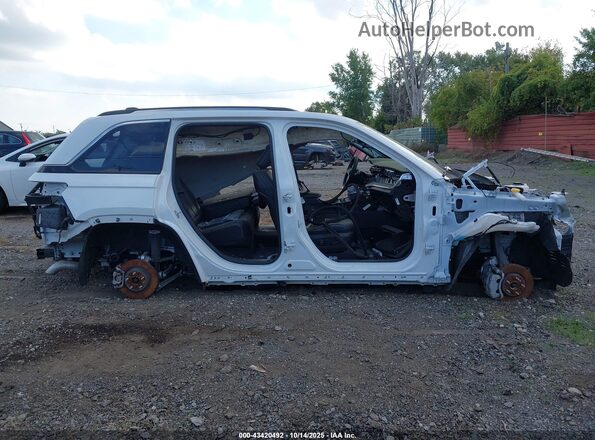 1C4RJHBG5PC523651 2023 JEEP GRAND CHEROKEE Белый Вид щитка приборов