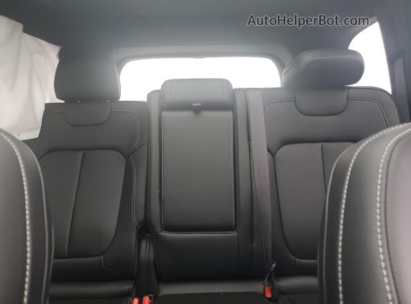 1C4RJHBG8SC333450 2025 JEEP GRAND White Հետևի նստատեղերի տեսք