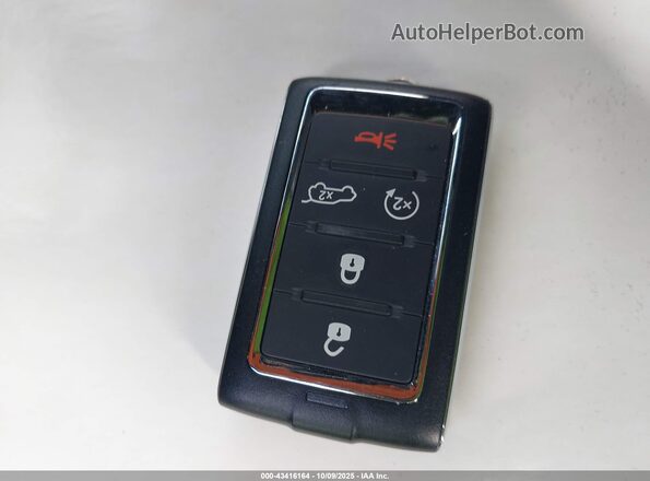 1C4RJHDG0P8835313 2023 JEEP GRAND CHEROKEE Черный Вид панели приборов