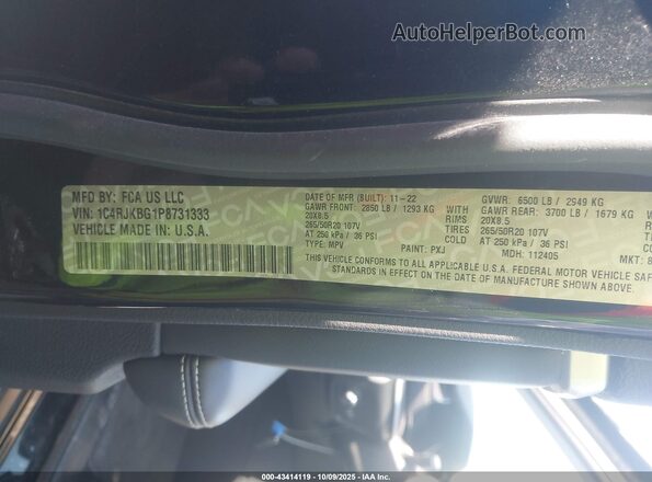 1C4RJKBG1P8731333 2023 JEEP GRAND CHEROKEE L Black Widok komory silnika