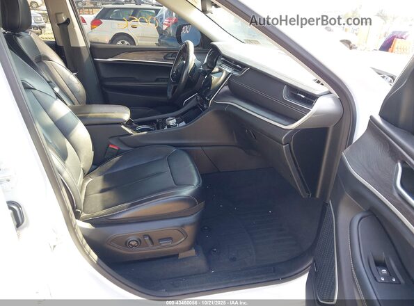1C4RJKBG2M8143629 2021 JEEP GRAND CHEROKEE L White Front interior view