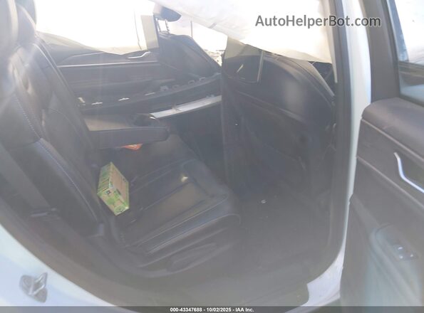 1C4RJKBG3P8779674 2023 JEEP GRAND CHEROKEE L White Вид наклейки з VIN-кодом