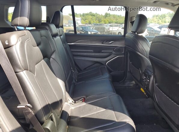 1C4RJKBG4N8632261 2022 JEEP GRAND Gray Widok wnętrza z tyłu