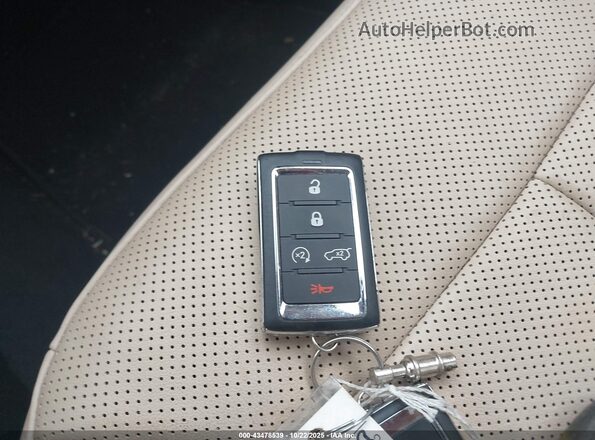 1C4RJKBGXM8118901 2021 JEEP GRAND CHEROKEE L Серебряный Вид панели приборов
