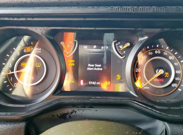 1C4RJXDN5SW509603 2025 JEEP WRANGLER Black Սարքավորումների վահանակի տեսք